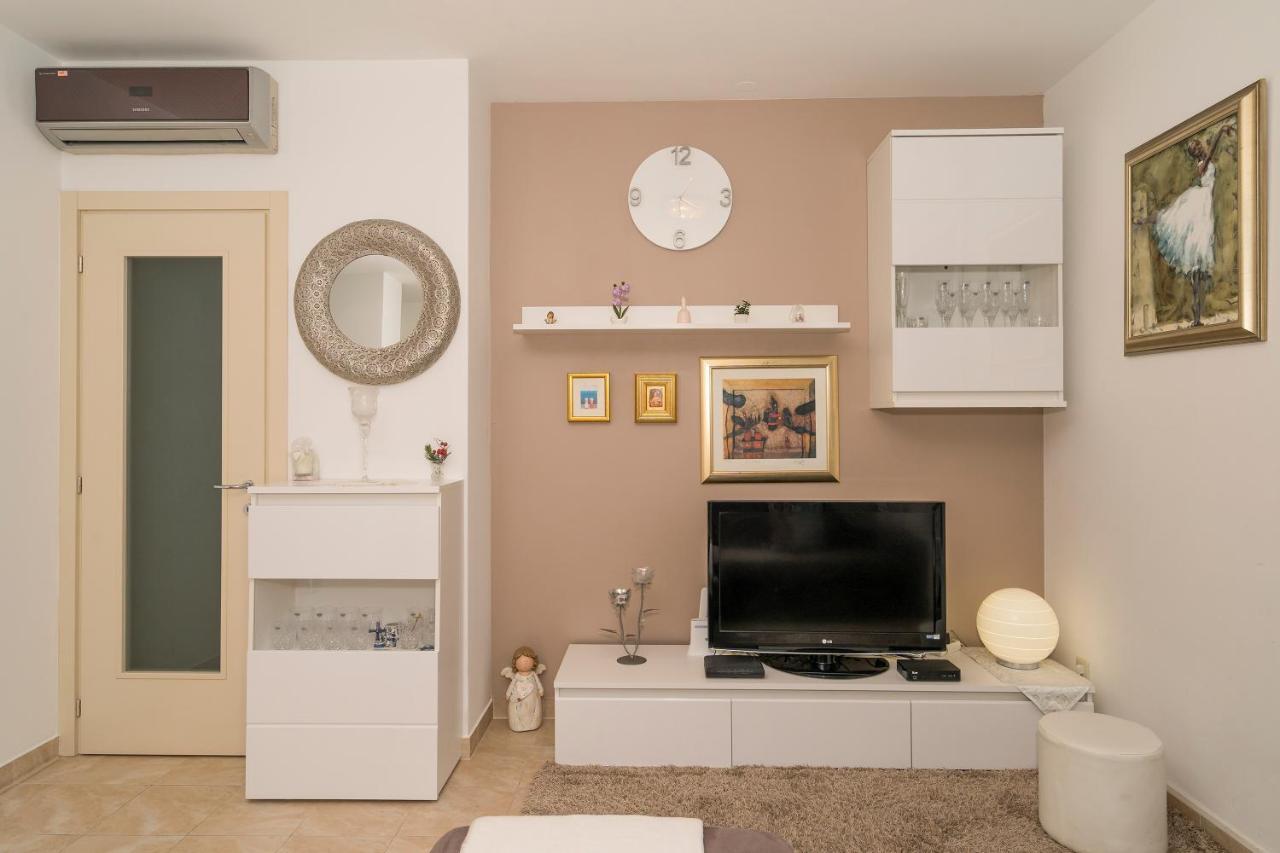Luxury 1 Bedroom App Center&Balcony Free Parking Spalato Esterno foto